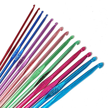 Крючки цветные металлические (10 шт.)